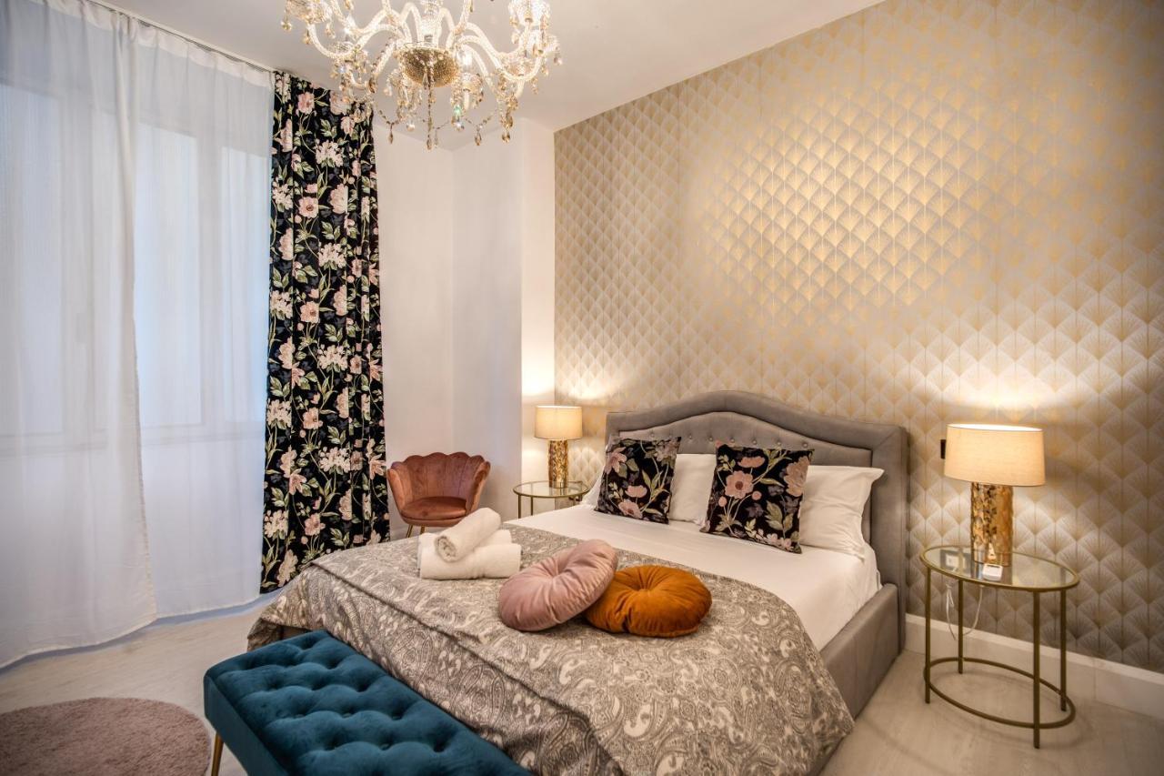 Aweshomeitaly - White Mirrors Apartment Pisa Ngoại thất bức ảnh